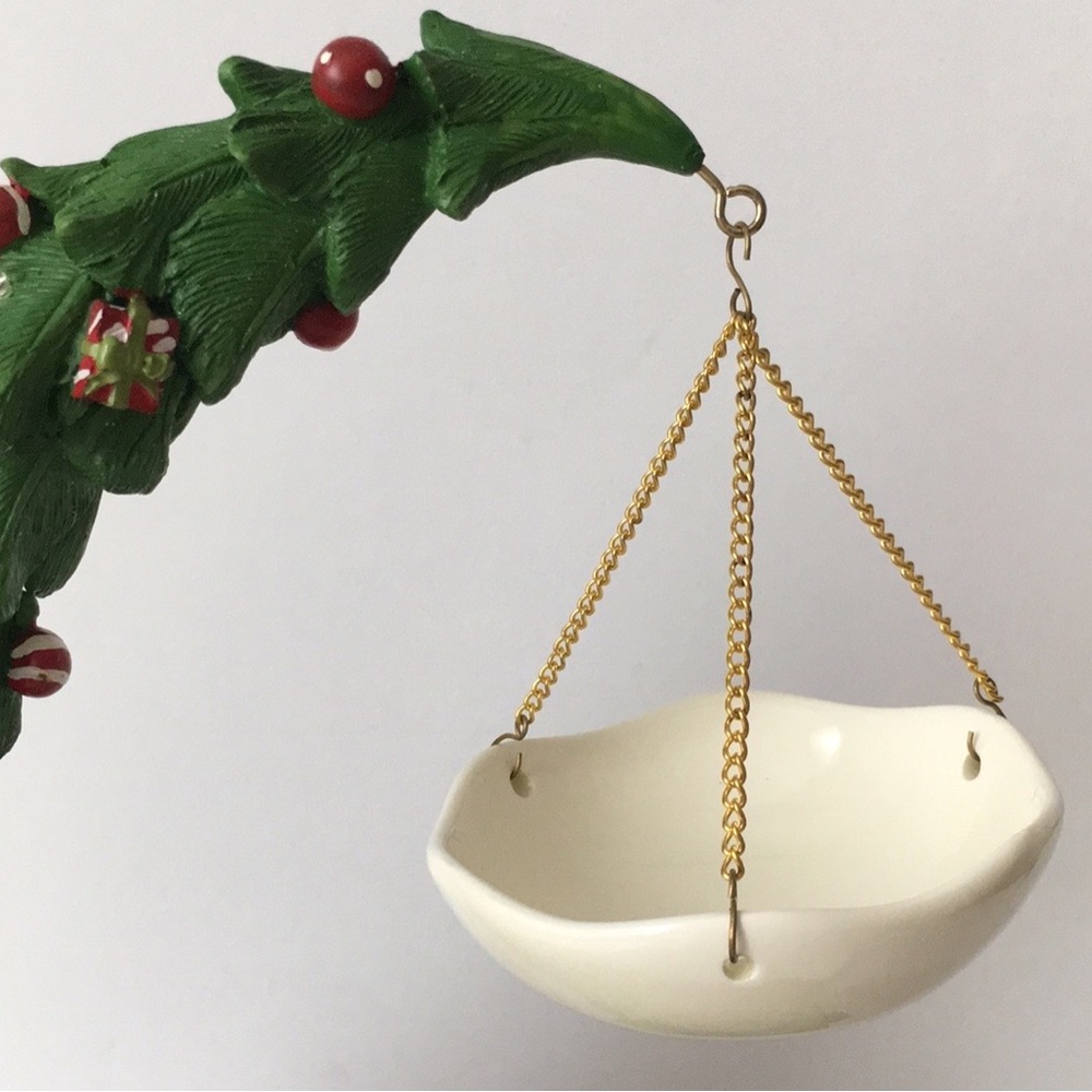 Yankee Candle Co. Music Tree Train Candle Holder. NEW - Picture 9 of 16